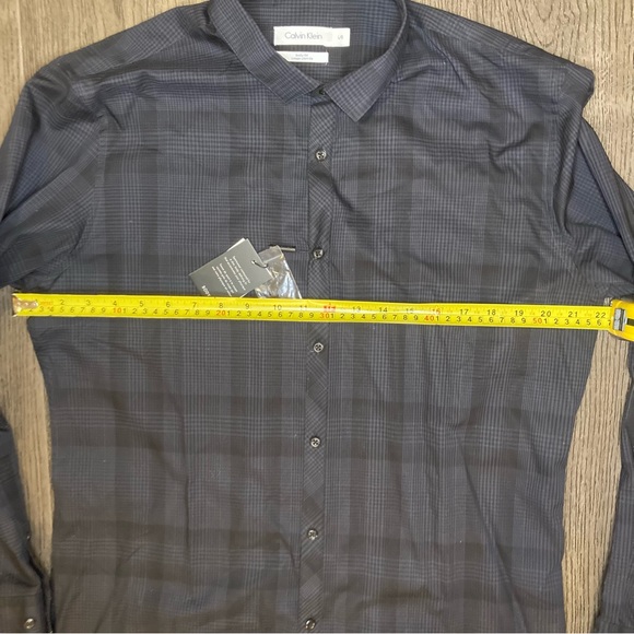 NWT Calvin Klein Body Slim Fit Black Plaid Sportswear Dress Shirt Size Large - Picture 8 of 10